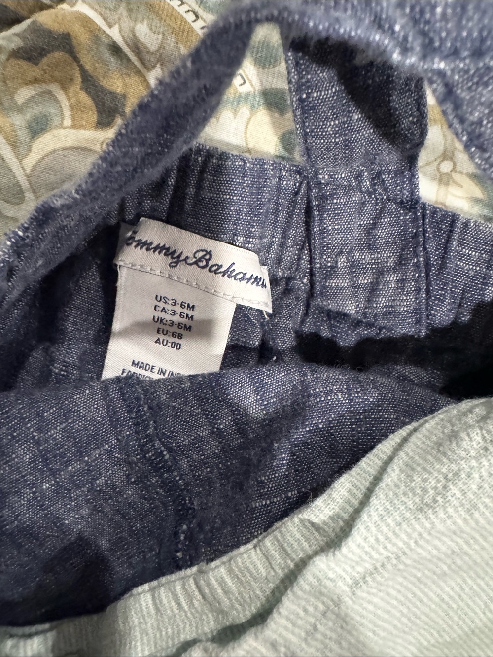 Tommy Bahama Navy Blue Infant Short Overalls with Bear Motif - Picture 3 of 3